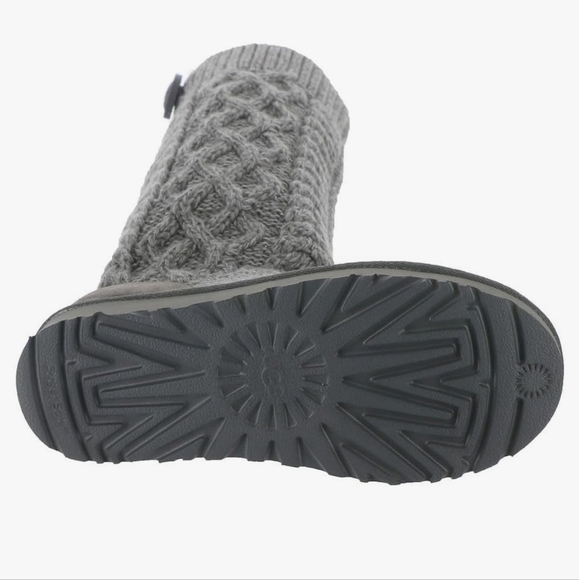 UGG Cardy Cabled Knit Boot - Picture 8 of 15